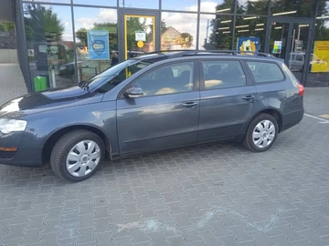 Авто Volkswagen Passat Variant 2009 № 8894305