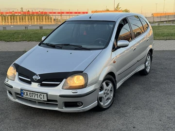 Авто Nissan Almera Tino 2003 № 8894310