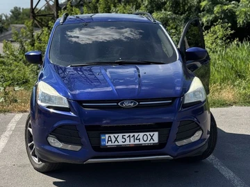 Авто Ford Escape 2013 № 8894333