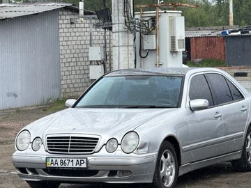 Авто Mercedes E Серия 2000 № 8894338