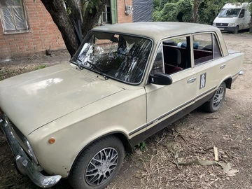 Авто ВАЗ 2101 1984 № 8894435