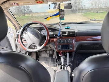 Авто Chrysler Sebring 2002 № 8894448