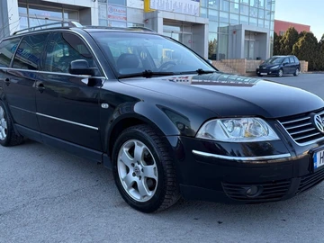 Авто Volkswagen Passat Variant 2000 № 8894457