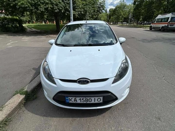 Авто Ford Fiesta 2012 № 8894670