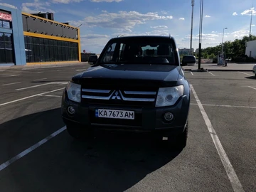 Авто Mitsubishi Pajero 2010 № 8894877