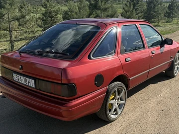 Авто Ford Sierra 1989 № 8895225
