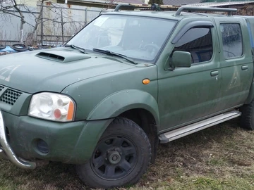 Авто Nissan Np 300 Pick Up 2009 № 8895292