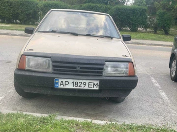 Авто ВАЗ 2109 1989 № 8895321