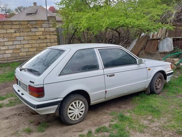 Авто Mazda 323 1987 № 8895335