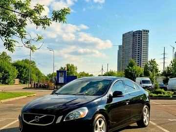 Авто Volvo S60 2012 № 8895378