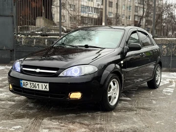 Авто Chevrolet Lacetti 2005 № 8895379