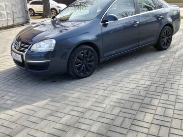 Авто Volkswagen Jetta 2007 № 8895411