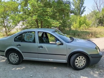 Авто Volkswagen Bora 2001 № 8895412