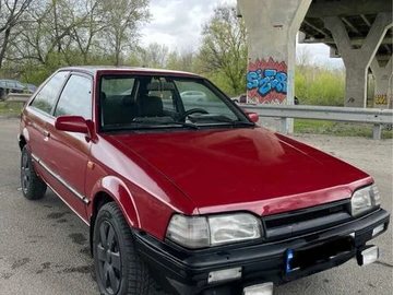 Авто Mazda 323 1987 № 8895427
