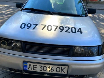 Авто ВАЗ 2110 2004 № 8895522