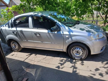 Авто Chevrolet Aveo 2007 № 8895590