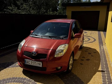 Авто Toyota Yaris 2006 № 8895591