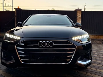 Авто Audi A4 2023 № 8895604