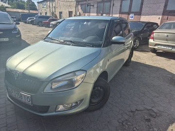 Авто Skoda Fabia 2011 № 8895613