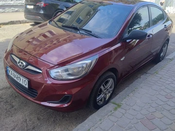 Авто Hyundai Accent 2013 № 8895632