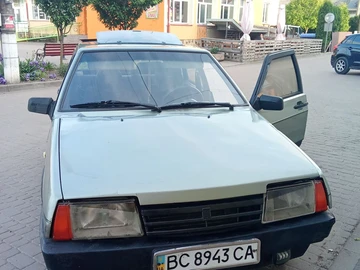 Авто ВАЗ 2109 1992 № 8895974