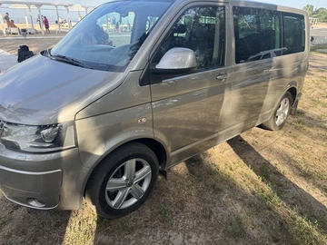 Авто Volkswagen Multivan 2012 № 8896010