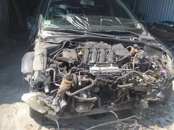 Авто Renault 4 2006 № 8896015