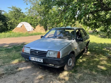 Авто ВАЗ 2109 2000 № 8896193