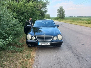 Авто Mercedes 200 2001 № 8896240