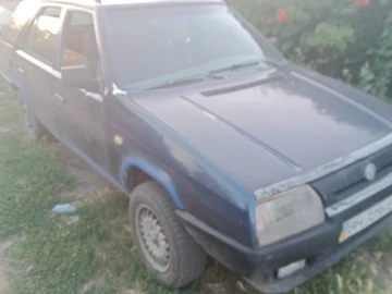 Авто Skoda Forman 1992 № 8896331