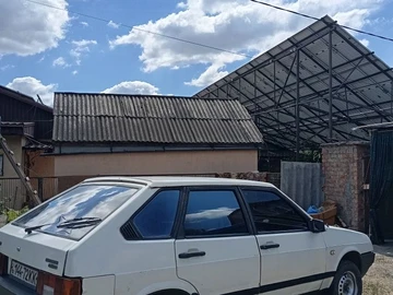 Авто ВАЗ 2109 1989 № 8896413