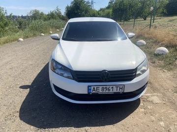 Авто Volkswagen Passat Sedan 2011 № 8896424