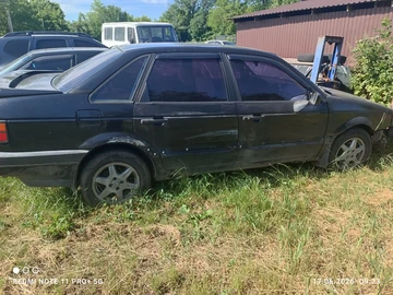 Авто Volkswagen Passat Sedan 1989 № 8896441