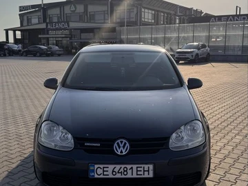 Авто Volkswagen Golf 2004 № 8896647
