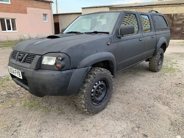 Авто Nissan Navara 2003 № 8896648