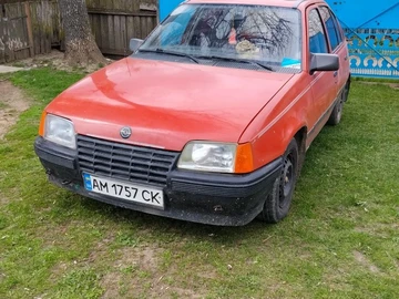 Авто Opel Kadett 1989 № 8896737