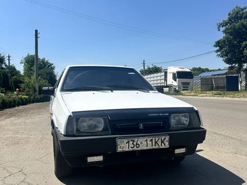 Авто ВАЗ 21099 1995 № 8896740