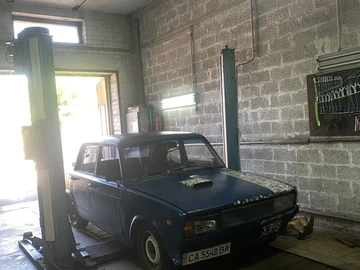 Авто ВАЗ 2105 1995 № 8896786
