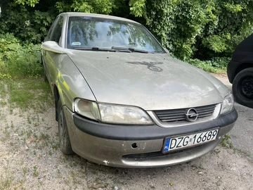 Авто Opel Vectra 2001 № 8896788