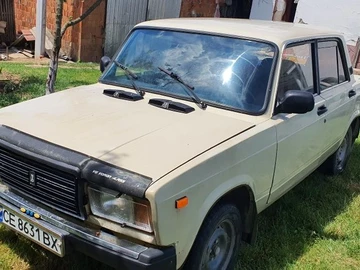 Авто ВАЗ 2107 1986 № 8896798