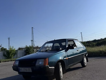 Авто ЗАЗ 1102 2000 № 8896816