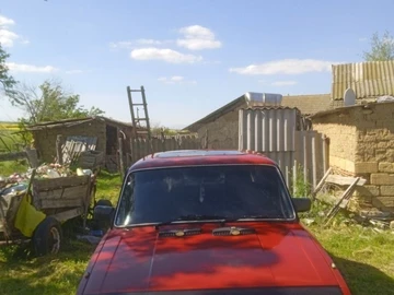 Авто ВАЗ 2105 1994 № 8897003