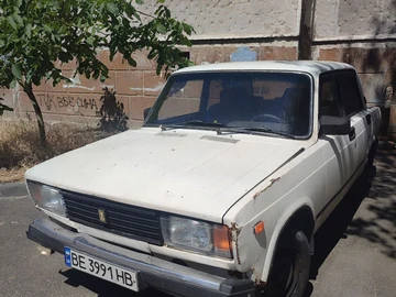 Авто ВАЗ 2105 1988 № 8897028