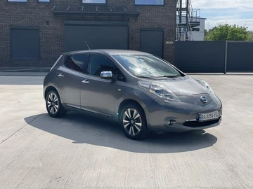 Авто Nissan Leaf 2013 № 8897182