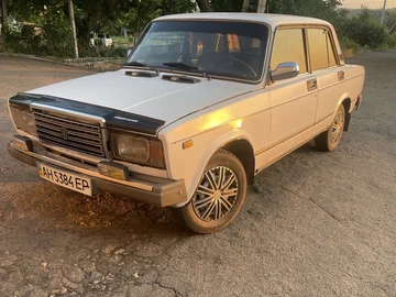 Авто ВАЗ 2107 1999 № 8897256