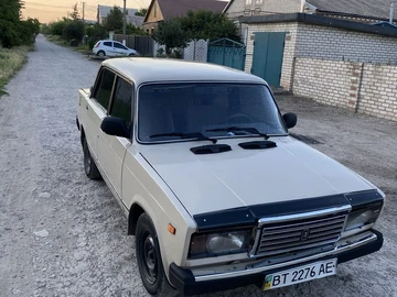 Авто ВАЗ 2107 1987 № 8897374
