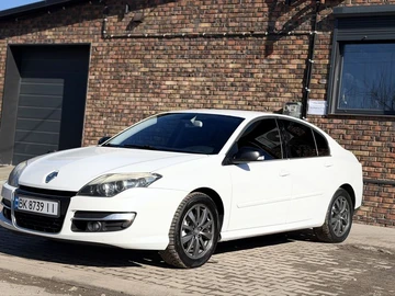 Авто Renault Laguna 2013 № 8897375