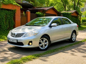 Авто Toyota Corolla 2012 № 8897532
