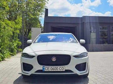 Авто Jaguar Xe 2020 № 8897723