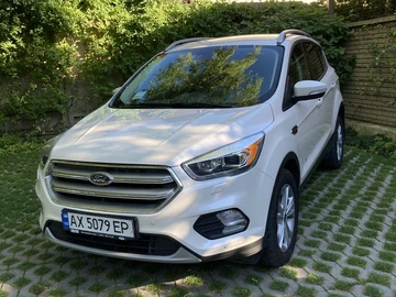 Авто Ford Kuga 2017 № 8897882